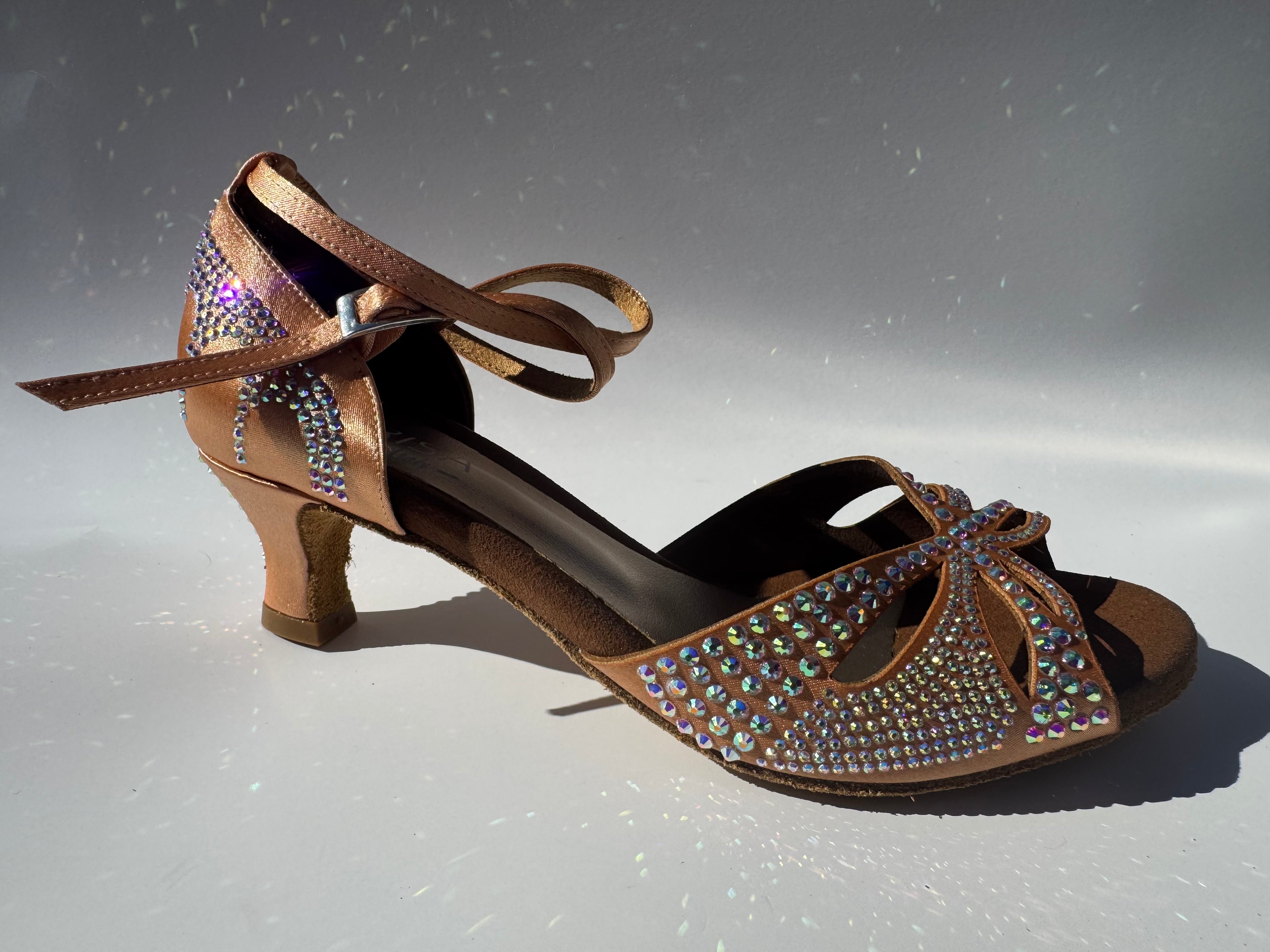 Angela with Swarovski Crystals, 2 in heel